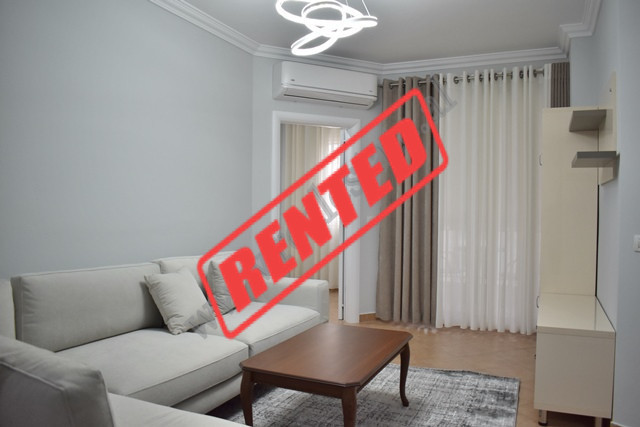 Apartament 2+1 me qira ne rrugen Mujo Ulqinaku midis rruges se Kavajes dhe rruges Myslym Shyri ne Ti